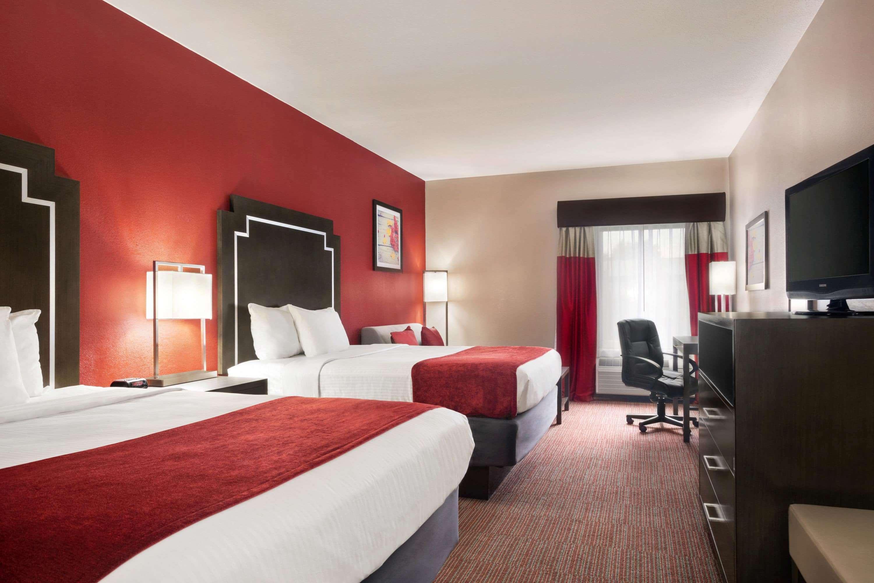 Days Inn & Suites By Wyndham Murfreesboro Extérieur photo
